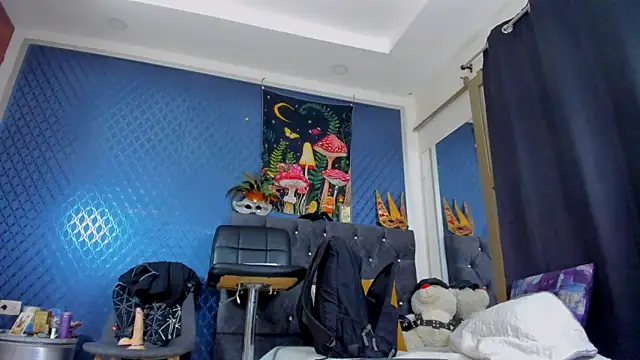 Snapshot of leondevereda chatting on 02/25/25, 09:26 leondevereda online show from 02/25/25, 09:26