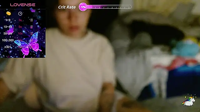 TRIXIE TANG28 online show from 12/20/25, 03:09