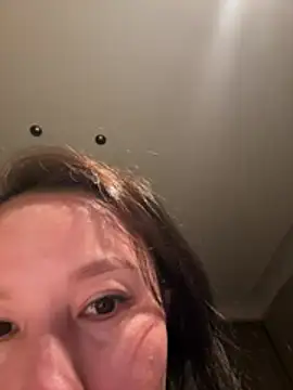 Krismil3 online show from 04/16/26, 01:23