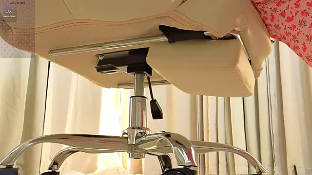 2hyun online show from 03/22/26, 08:16