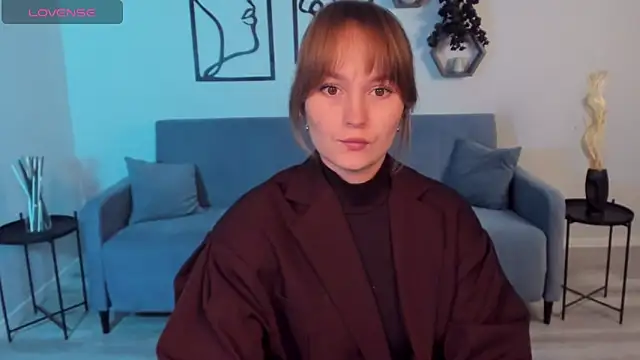 BritnieCute online show from 10/17/25, 05:00