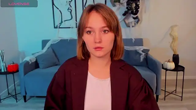 BritnieCute online show from 10/31/25, 05:26