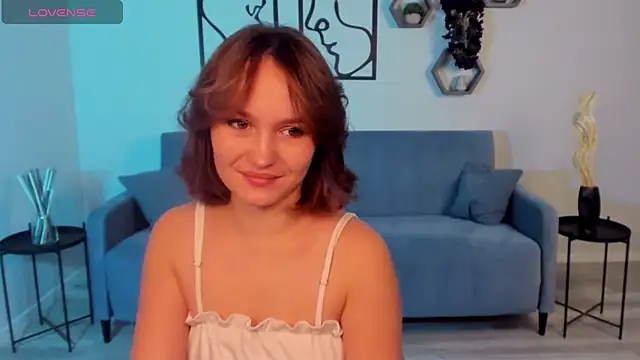 BritnieCute online show from 11/23/25, 05:39