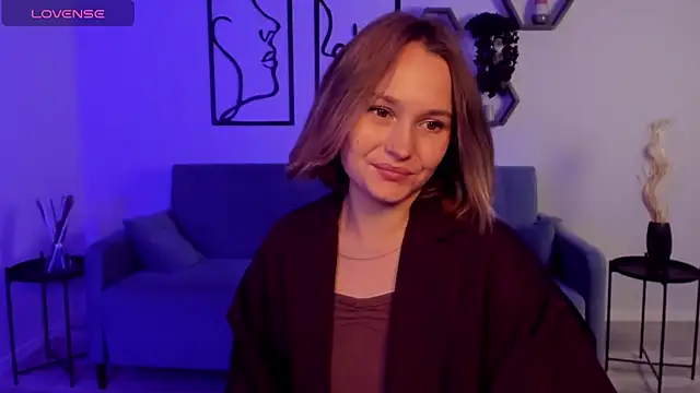 BritnieCute online show from 10/06/25, 05:19