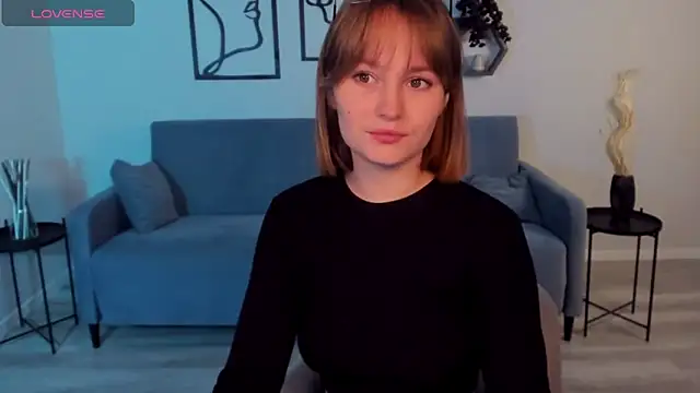 BritnieCute online show from 10/16/25, 05:05