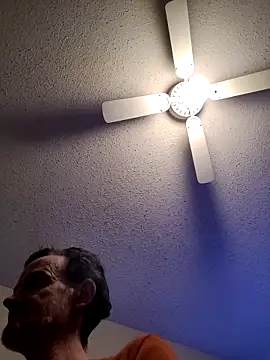 big8dall online show from 04/12/26, 02:04