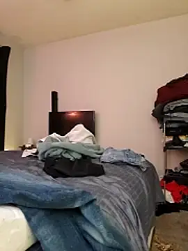 Snapshot of big8dall chatting on 12/21/25, 02:24 big8dall online show from 12/21/25, 02:24