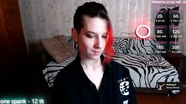 Miya Wey  online show from 02/21/25, 12:38