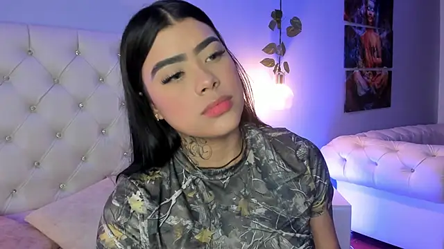 ZoeHarris online show from 09/30/25, 12:11