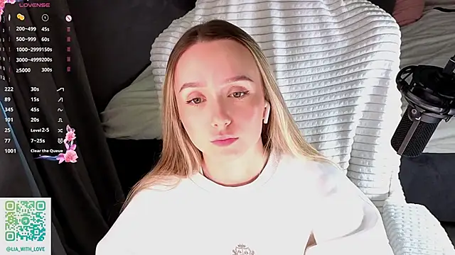 HollisBeckett online show from 02/26/26, 03:06