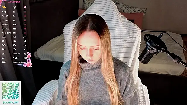 HollisBeckett online show from 02/17/26, 03:15