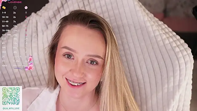 HollisBeckett online show from 02/03/26, 07:02