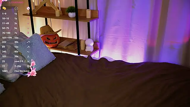 HollisBeckett online show from 03/10/25, 09:45