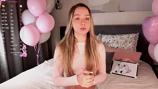 HollisBeckett online show from 03/13/26, 03:33