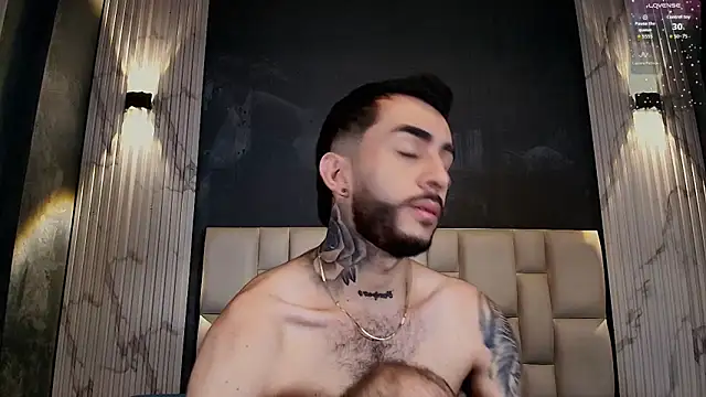 Snapshot of Marcelo_ruiz_ chatting on 04/04/26, 01:39 Marcelo ruiz online show from 04/04/26, 01:39