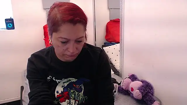 Snapshot of eva_twiss chatting on 07/15/26, 12:23 eva twiss online show from 07/15/26, 12:23
