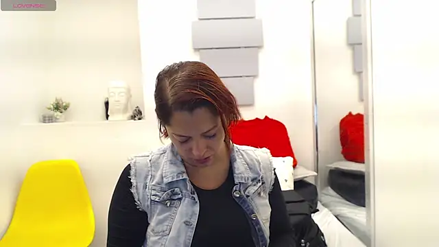 eva twiss online show from 11/10/25, 12:10