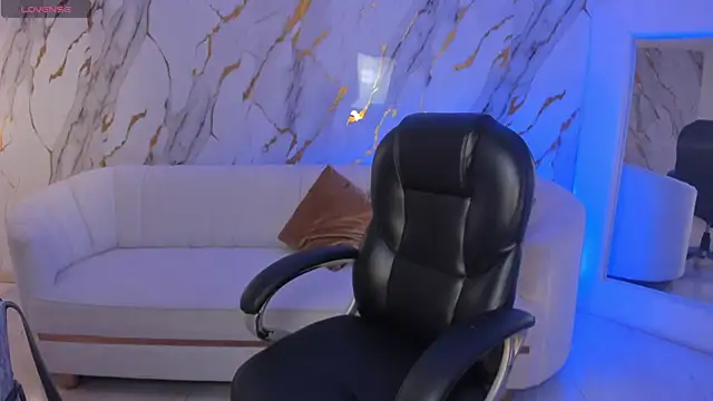 ChloePreston  online show from 04/03/26, 10:54