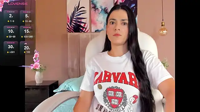 BellaClaiir online show from 11/25/25, 02:39