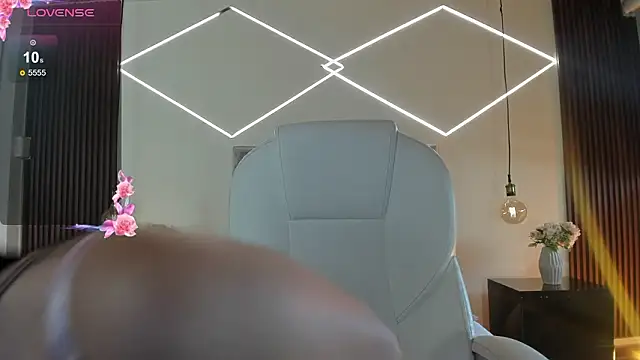 BellaClaiir online show from 01/14/26, 02:09