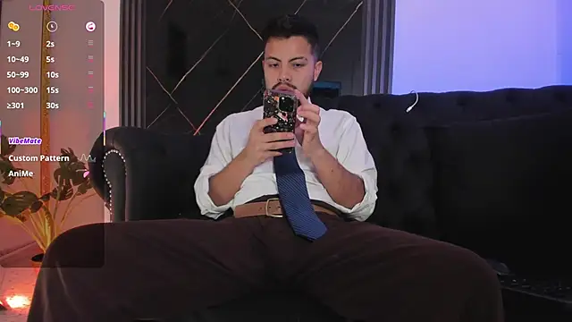 LuccaMallard online show from 04/23/26, 12:22