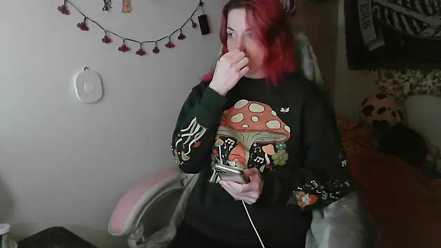 GoddessPinxx online show from 12/04/24, 06:16