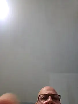 dickinyouto online show from 02/01/26, 11:41