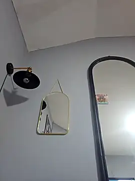 dickinyouto online show from 10/26/25, 08:31