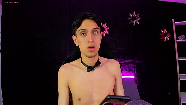 Snapshot of JackRibas_ chatting on 10/19/25, 04:26 JackRibas online show from 10/19/25, 04:26