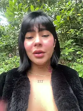 Snapshot of VictoriaEva chatting on 12/19/24, 12:45 VictoriaEva online show from 12/19/24, 12:45