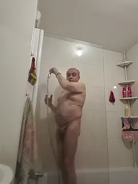 Bretoncool online show from 02/18/26, 04:14