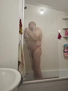 Bretoncool online show from 10/13/25, 12:29