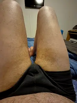 Snapshot of Bretoncool chatting on 03/31/26, 04:47 Bretoncool online show from 03/31/26, 04:47