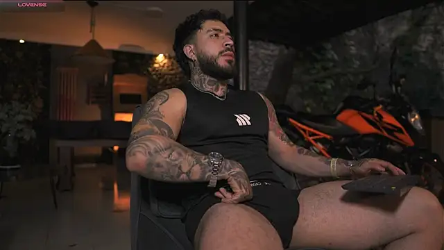 LeoSalvatore  online show from 11/09/25, 11:14