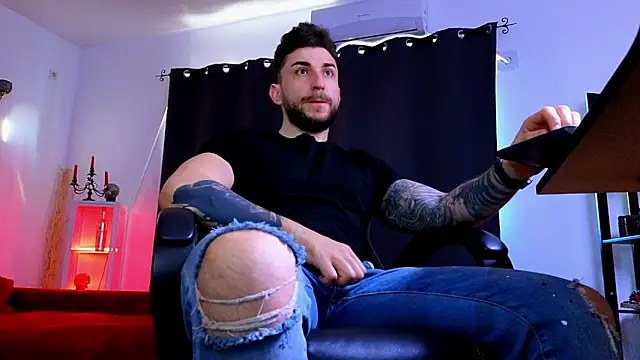 MightyAaron66 online show from 04/07/26, 04:36