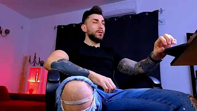 MightyAaron66 online show from 02/13/26, 03:17