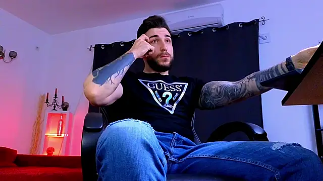 MightyAaron66 online show from 04/15/26, 03:34