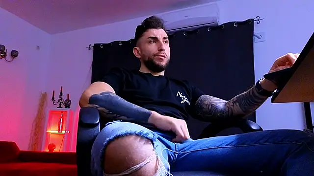 MightyAaron66 online show from 01/13/26, 05:33