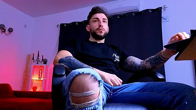 MightyAaron66 online show from 02/10/26, 05:17