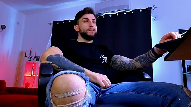 MightyAaron66 online show from 02/18/26, 08:33