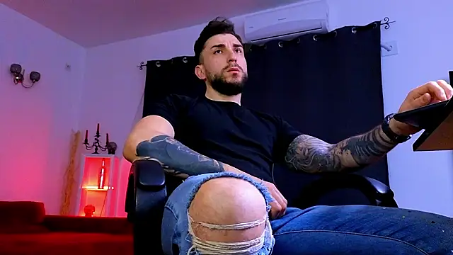 MightyAaron66 online show from 02/26/26, 03:39