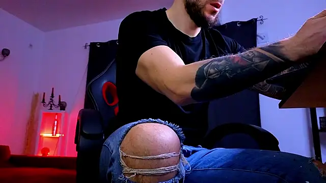 MightyAaron66 online show from 03/11/26, 03:44