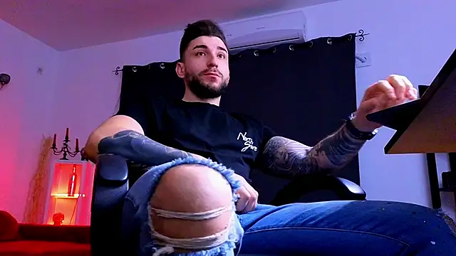 MightyAaron66 online show from 01/19/26, 05:44