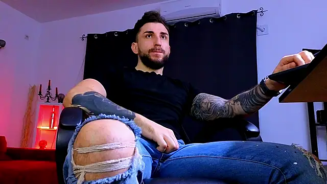 MightyAaron66 online show from 02/13/26, 03:23