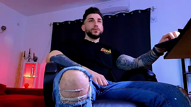 MightyAaron66 online show from 04/10/26, 04:30