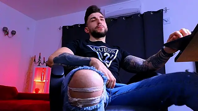 MightyAaron66 online show from 01/16/26, 03:49