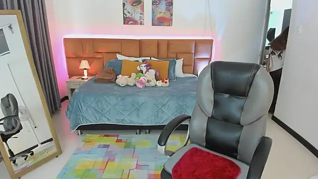 Tamy edwards online show from 02/13/26, 07:58