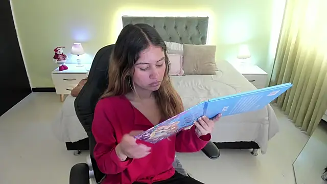 Tamy edwards online show from 12/14/25, 02:00