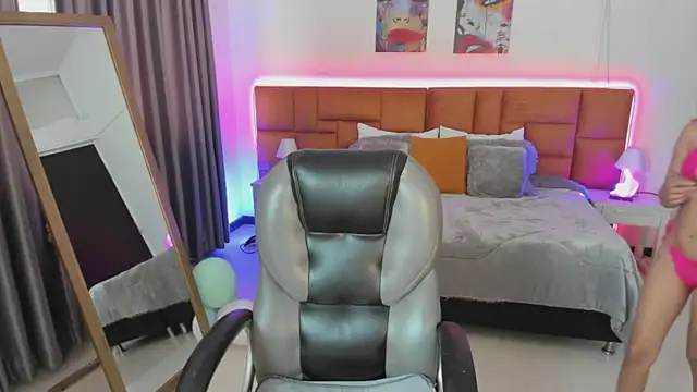 Tamy edwards online show from 04/16/26, 07:58