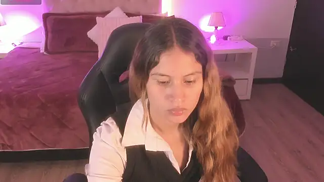 Tamy edwards online show from 12/18/25, 12:42